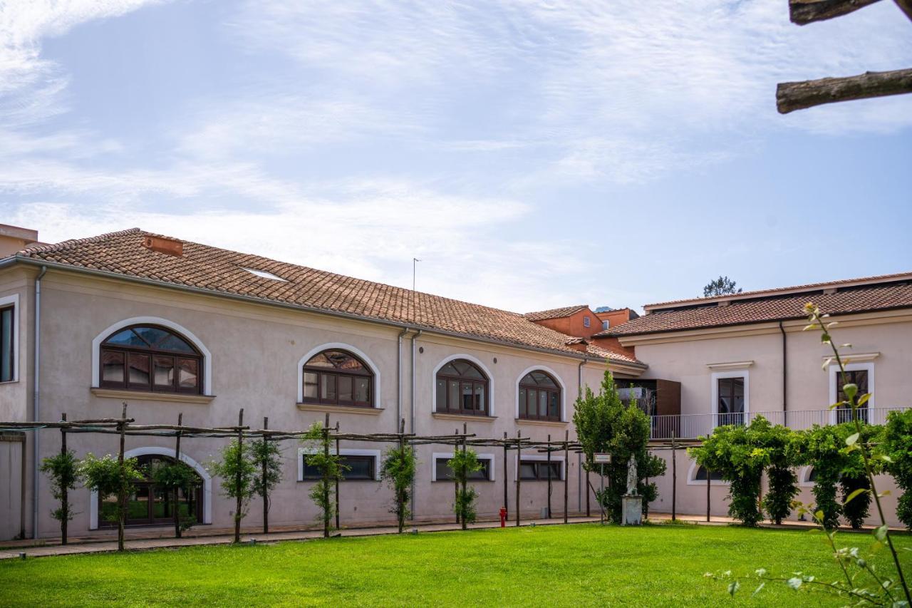 Palazzo San Giovanni Cava De' Tirreni Luaran gambar